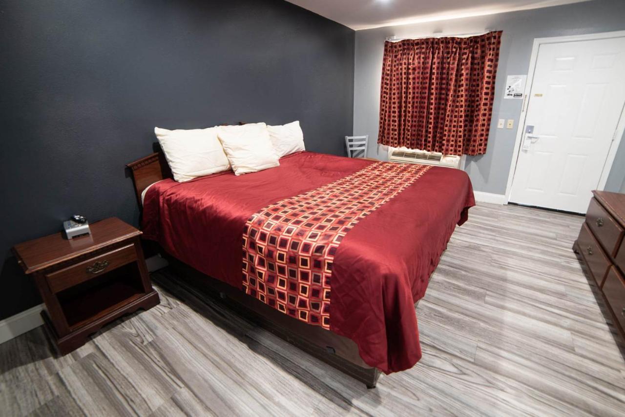 Americas Best Value Inn And Suites Siloam Springs Extérieur photo