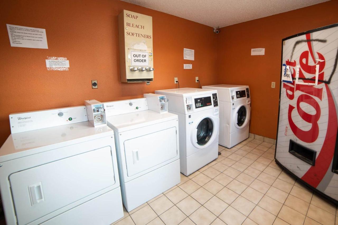 Americas Best Value Inn And Suites Siloam Springs Extérieur photo