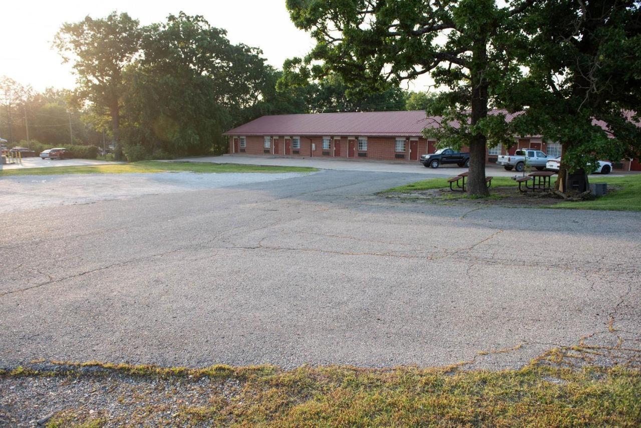 Americas Best Value Inn And Suites Siloam Springs Extérieur photo